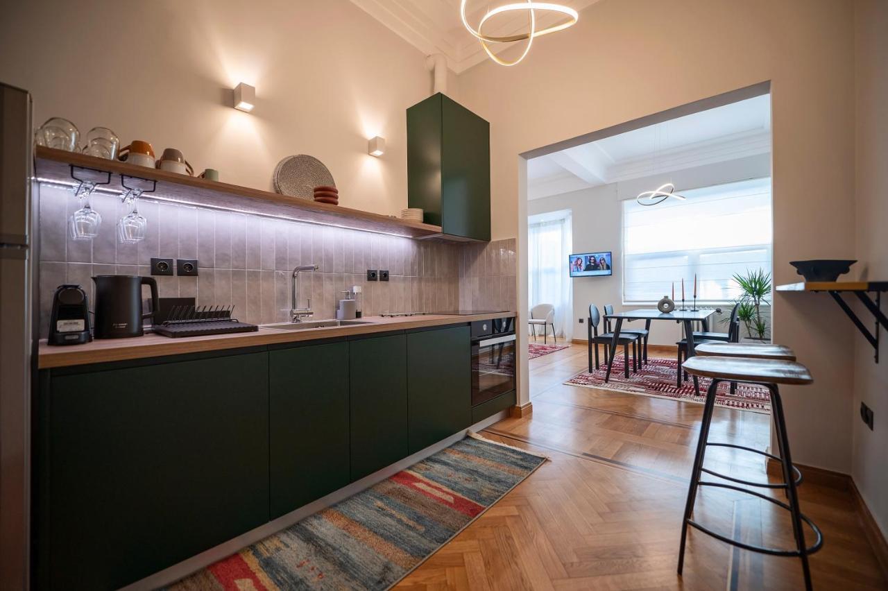 Apartament Just Kolonaki Ateny Zewnętrze zdjęcie